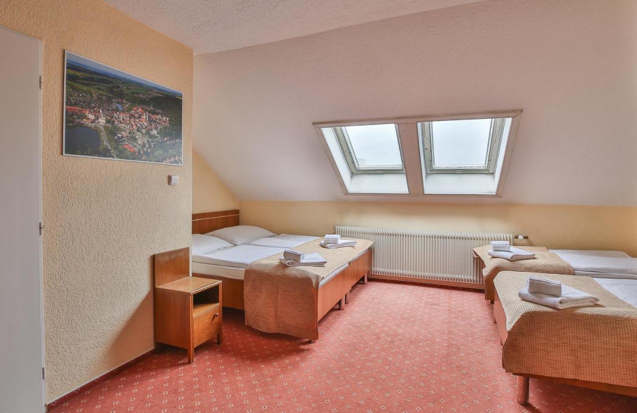 Hotel Tábor Exteriör bild