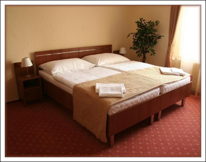 Hotel Tábor Exteriör bild